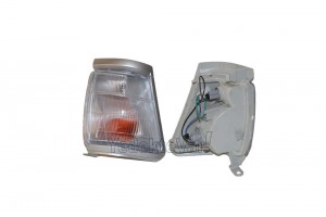 Toyoto Hılux Sağ Sinyal 1998 Gri LN145            