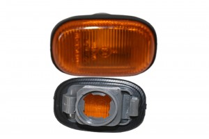 Toyota Corolla Çamurluk Sinyali 1993           