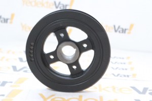 Toyota Corolla Krank Kasnağı 1.3cc              