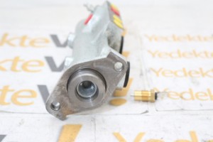 Renault 9-11 Fren Ana Merkezi           