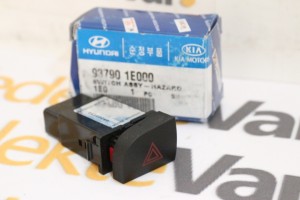 Hyundai Era Dörtlü Flaşör Düğmesi 2006 >  ( 937901E000 )       
