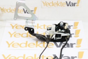 Hyundai Accent Kapı Kilidi Ön Sol 2000-2005 