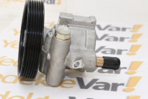 Renault Clio Kango Megane Direksiyon Hidrolik Pompası ( 8200054528 ) 