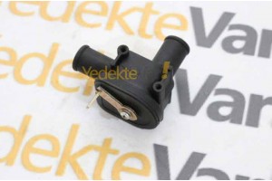 Toyota Corolla Kalorifer musluğu  A92 - AE101 