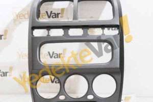 Hyundai Accent Teyp Konsol Kapağı 00-02     