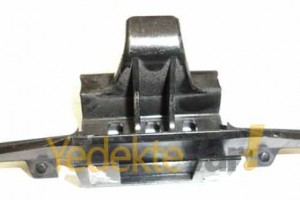 Ön Tampon İç Kelebek Sustası Toyota Corolla     Ön Tampon İç Kelebek Sustası Toyota Corolla