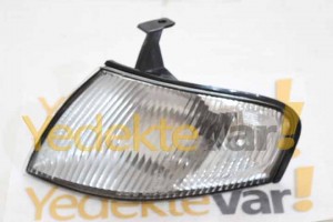 Mazda 323 Sinyal Sağ 97-98       