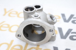 Hyundai Accent Era Termostat Yuvası Alt 1.5cc  