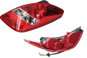 Hyundai i20 Stop Lambası Sol 2009 - 2012 ( 924011J000 )           