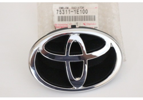 Toyota Corolla Ön Panjur Yazı/Arma 2006-2012