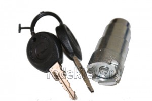 Tofaş Doğan Şahin Bagaj Kilit 1977 - 1987     