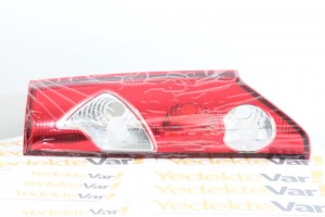 Renault Kango 3 Stop Lambası Sağ ( Tek Kapı )  2008 ( 8200419945 )     