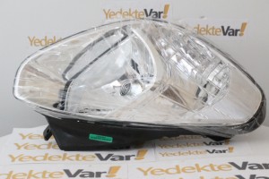 Hyundai Accent Era Far Sağ 08  