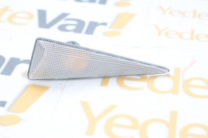 Renault Megane 2 Çamurluk Sinyali Sağ  