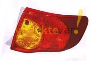 Toyota Corolla Stop Lambası Sağ Dış 2007   