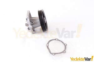 Su Pompası ( Devirdaim ) Toyota corolla 1.3
